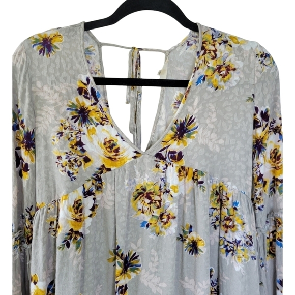 Altar’d State Bell Sleeve Boho Floral Tunic Mini Dress S Grey Fairy Garden Girl - Picture 6 of 13